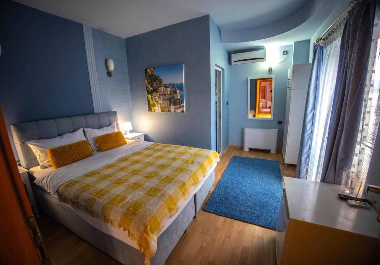 Hotel Pamela Concept เนโกทิโน ภายนอก รูปภาพ