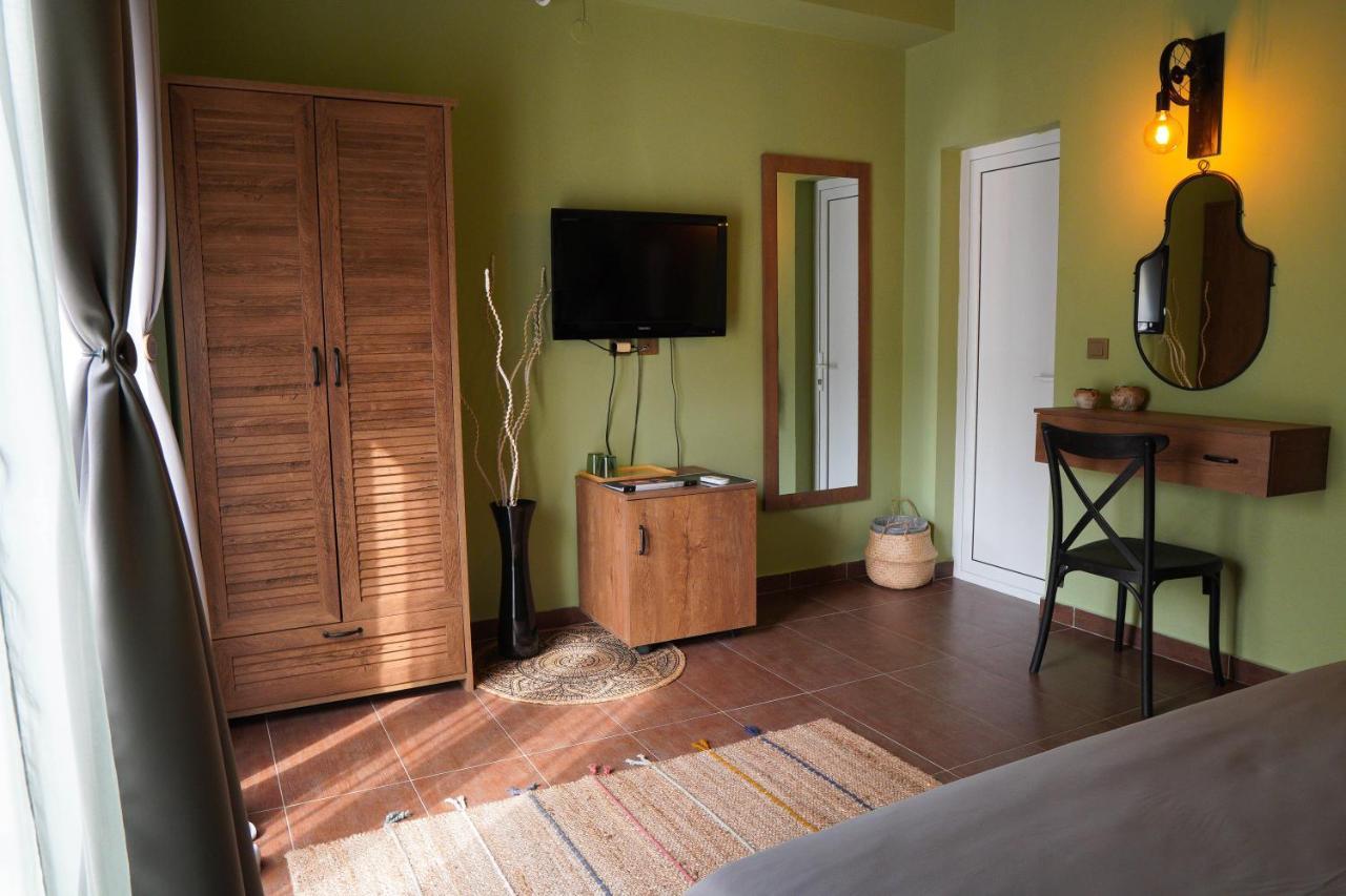 Hotel Pamela Concept เนโกทิโน ภายนอก รูปภาพ