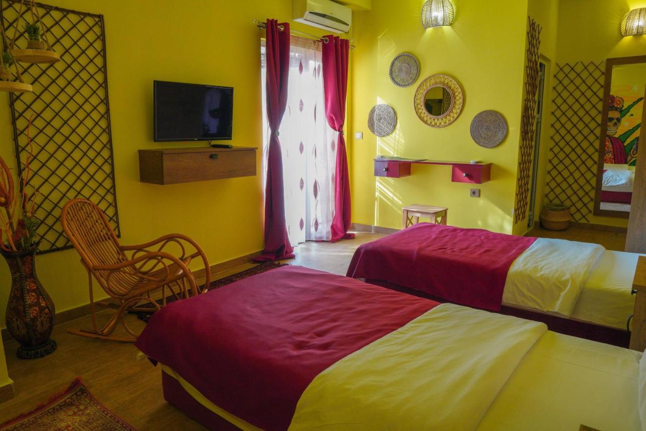 Hotel Pamela Concept เนโกทิโน ภายนอก รูปภาพ