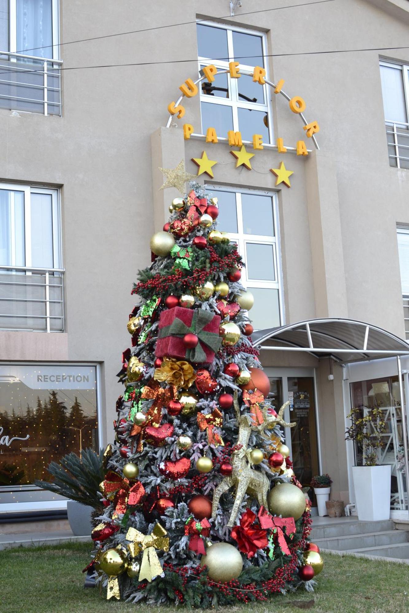 Hotel Pamela Concept เนโกทิโน ภายนอก รูปภาพ