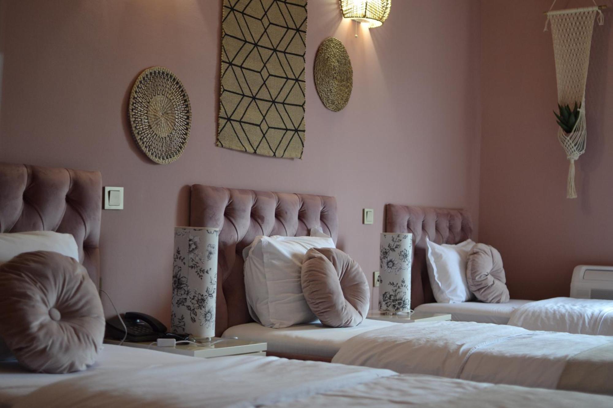 Hotel Pamela Concept เนโกทิโน ภายนอก รูปภาพ